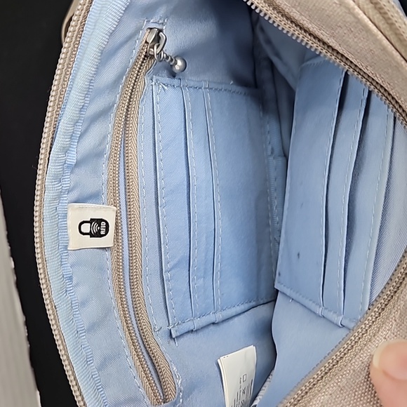 BAGGALLINI RFID FESTIVAL BAG STERLING SHIMMER - Picture 8 of 8